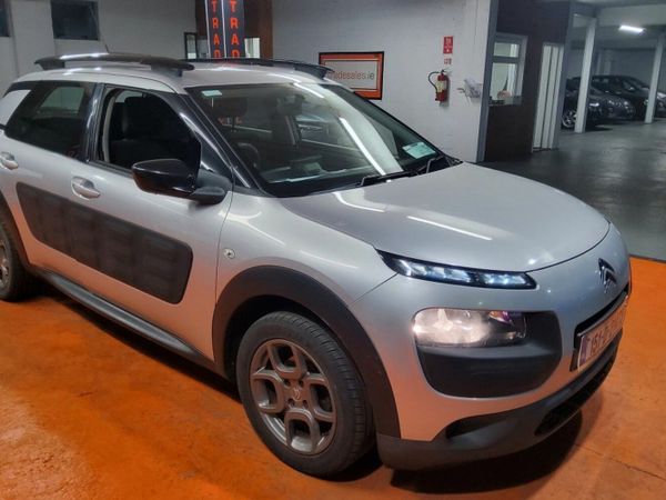 Citroen C4 Cactus Hatchback, Diesel, 2015, Silver