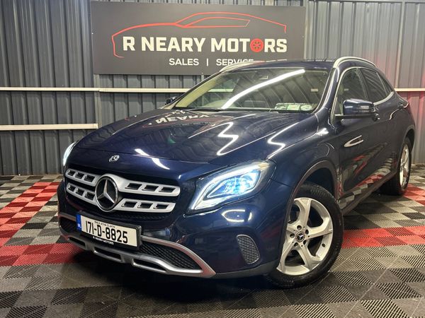 Mercedes-Benz GLA SUV, Diesel, 2017, Blue