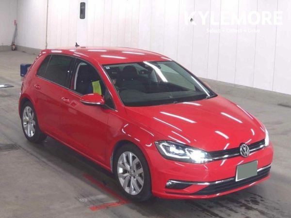 Volkswagen Golf Hatchback, Petrol, 2018, Red