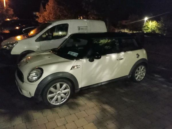Mini Cooper Hatchback, Petrol, 2008, White
