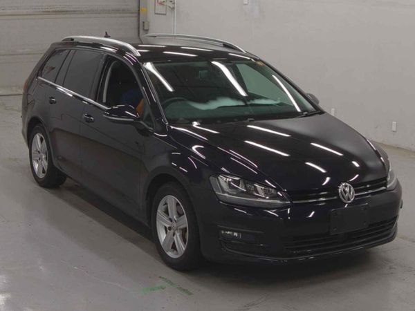 Volkswagen Golf Estate, Petrol, 2016, Black