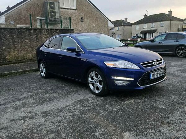 Ford Mondeo Hatchback, Diesel, 2014, Blue