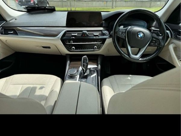 BMW 5-Series Saloon, Diesel, 2019, Blue