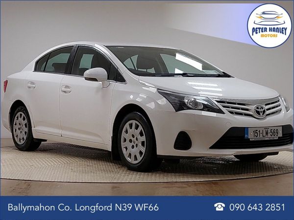 Toyota Avensis Saloon, Diesel, 2015, White
