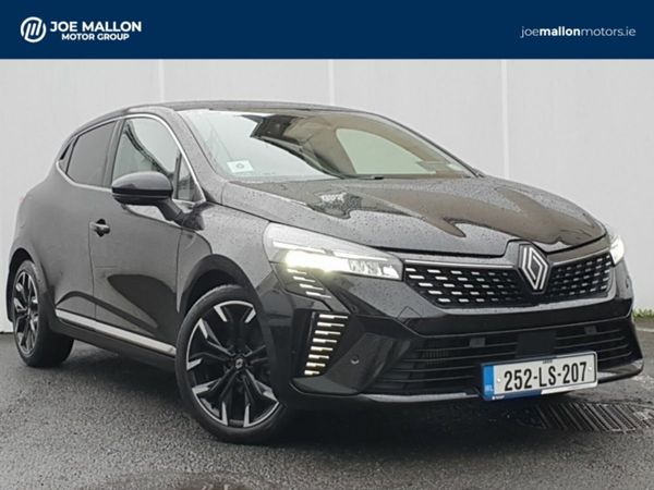 Renault Clio Hatchback, Petrol, 2025, Black