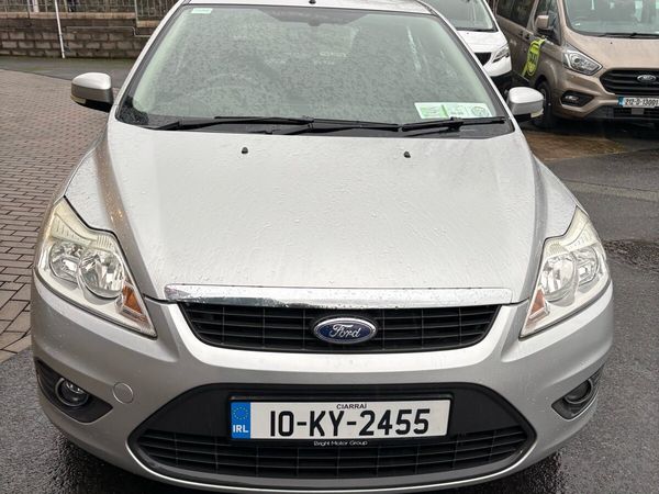 Ford Focus Hatchback, Diesel, 2010, Silver