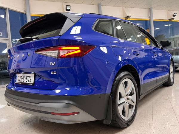 Skoda Enyaq Estate/Jeep, Electric, 2022, Blue