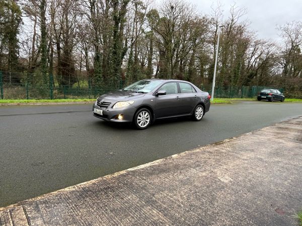 Toyota Corolla Saloon, Petrol, 2008, Grey