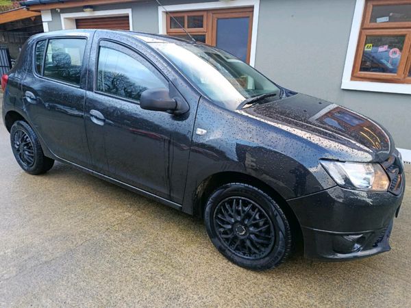 Dacia Sandero Hatchback, Petrol, 2013, Black