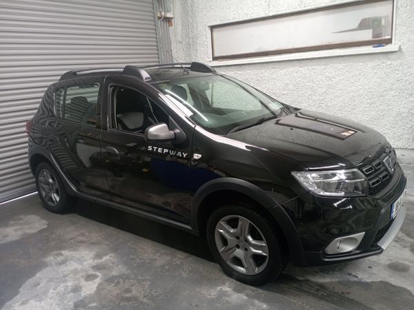 Dacia Sandero Stepway Hatchback, Diesel, 2018, Black