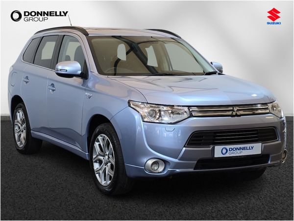 Mitsubishi Outlander Estate, Petrol Hybrid, 2015, Blue