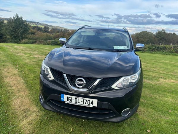 Nissan Qashqai Hatchback, Diesel, 2016, Black