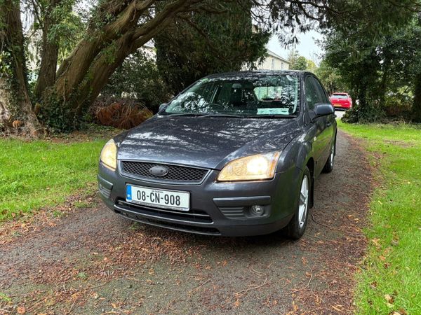 Ford Focus Hatchback, Petrol, 2008, Grey