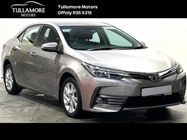 Toyota Corolla Saloon, Petrol, 2018, Grey