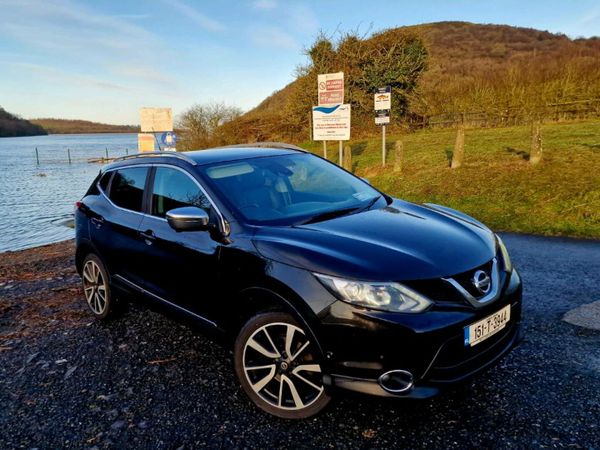 Nissan Qashqai Hatchback, Diesel, 2015, Black