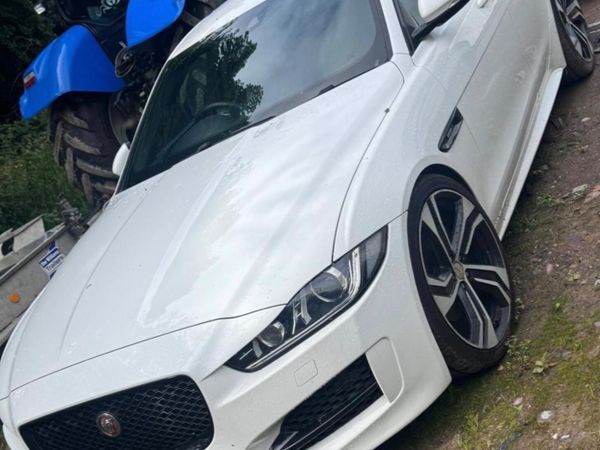 Jaguar XE Saloon, Diesel, 2017, White