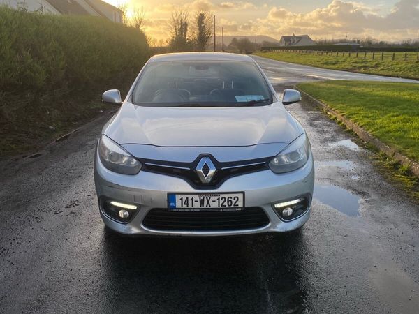 Renault Fluence Saloon, Diesel, 2014, Silver