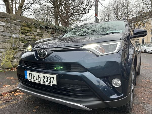 Toyota RAV4 SUV, Diesel, 2017, Black