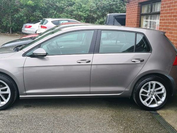 Volkswagen Golf Hatchback, Petrol, 2014, Grey