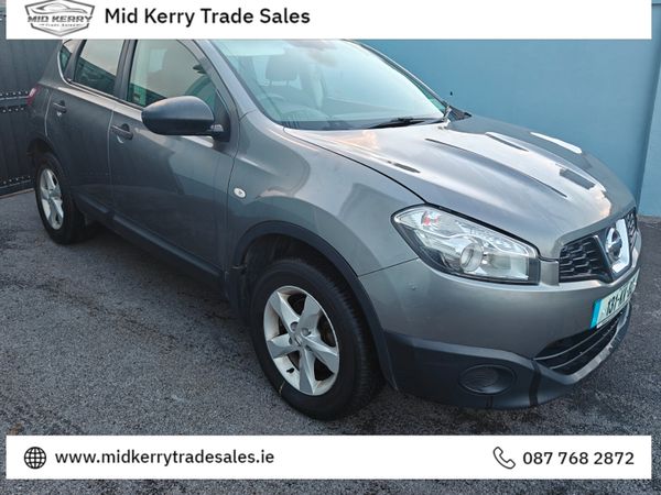Nissan Qashqai Estate/Jeep, Diesel, 2013, Grey