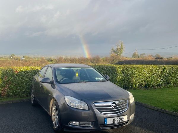 Opel Insignia Saloon, Diesel, 2011, Grey
