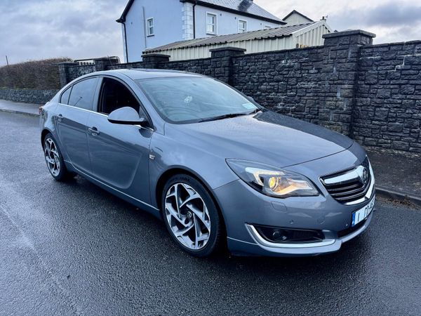 Vauxhall Insignia Hatchback, Diesel, 2017, Grey