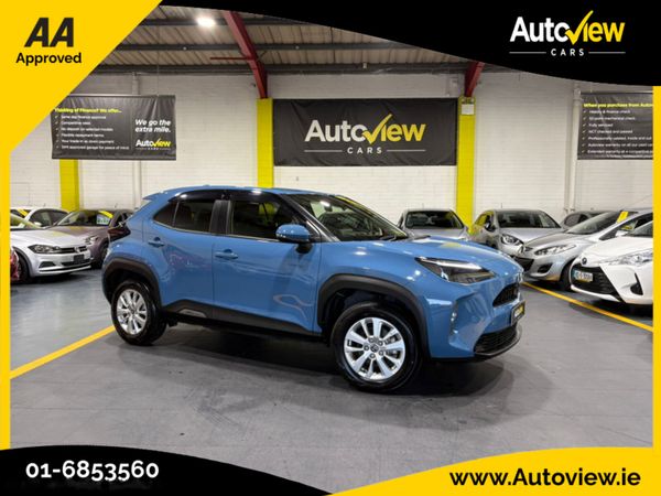 Toyota Yaris Cross SUV, Petrol Hybrid, 2022, Blue