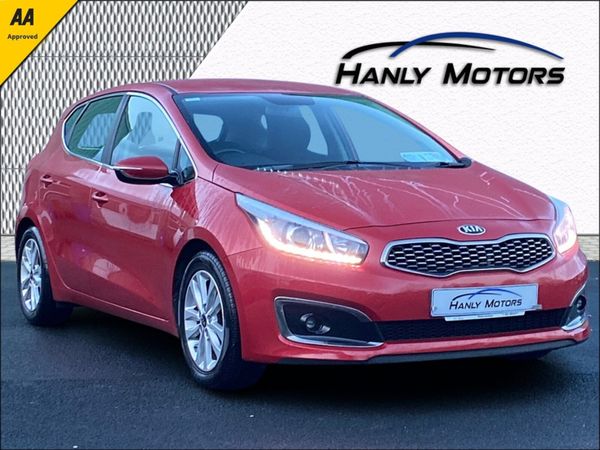 Kia Ceed Hatchback, Diesel, 2017, Red
