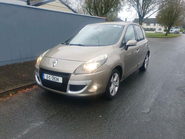 Renault Scenic MPV, Diesel, 2011, Gold