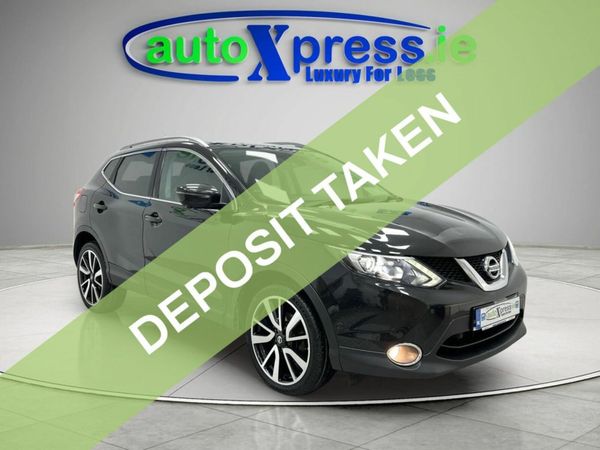 Nissan Qashqai SUV, Diesel, 2016, Black