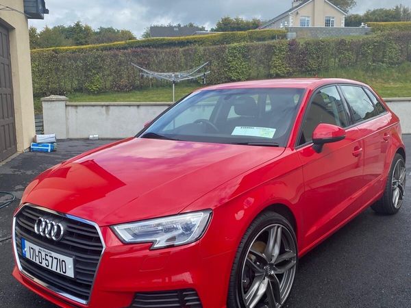 Audi A3 Hatchback, Diesel, 2017, Red