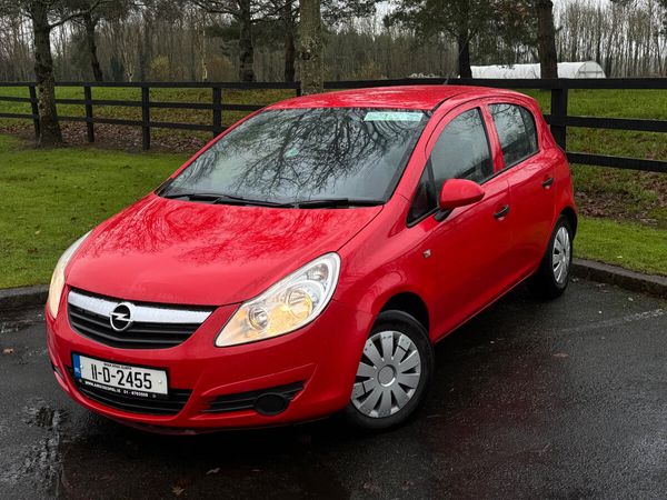 Opel Corsa Hatchback, Petrol, 2011, Red