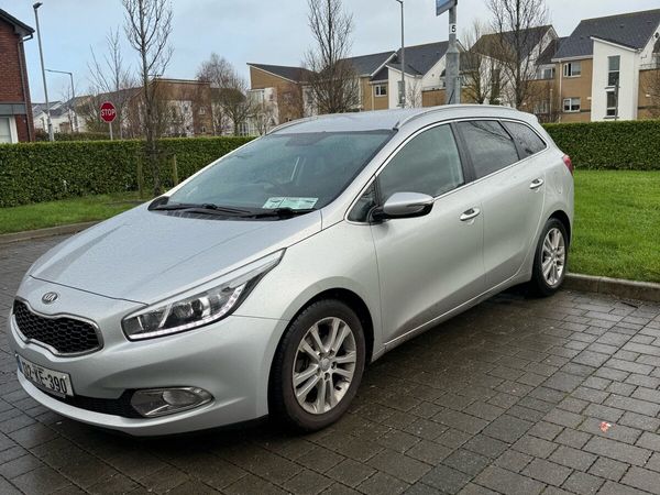 Kia Ceed Estate/Jeep, Diesel, 2013, Silver