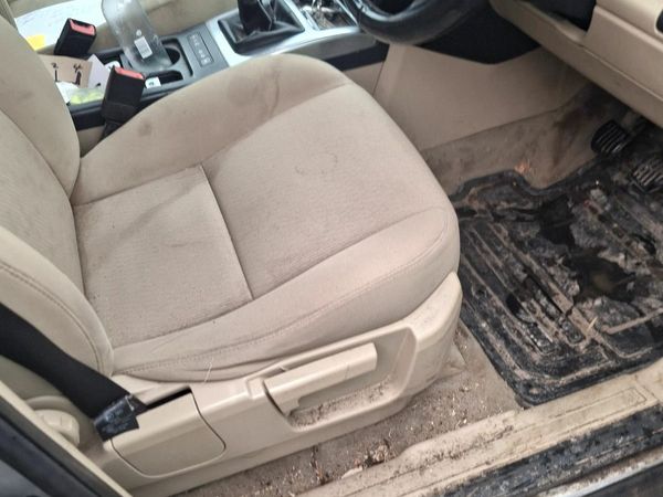 Land Rover Freelander SUV, Diesel, 2013, Gold