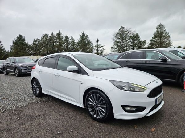 Ford Focus Hatchback, Petrol, 2018, White