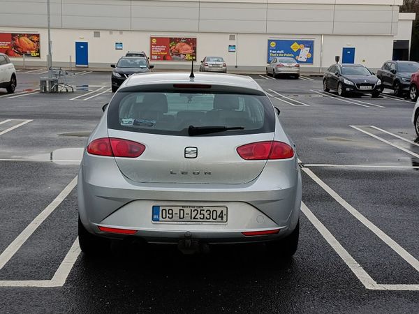 SEAT Leon Hatchback, Diesel, 2009, Grey