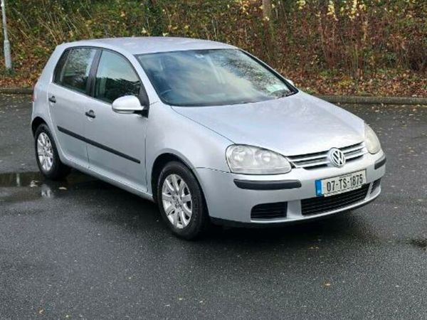 Volkswagen Golf Hatchback, Petrol, 2007, Silver