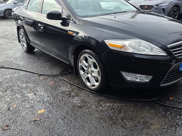 Ford Mondeo Saloon, Petrol, 2008, Black