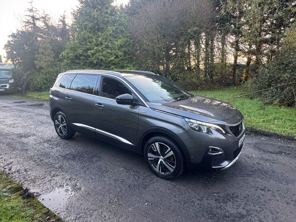 Peugeot 5008 MPV, Diesel, 2018, Grey