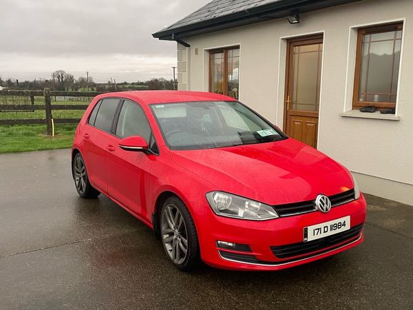 Volkswagen Golf Estate, Diesel, 2017, Red