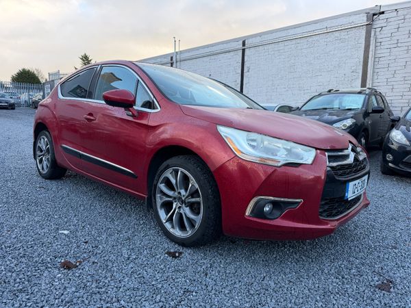 Citroen DS 4 Hatchback, Diesel, 2012, Red