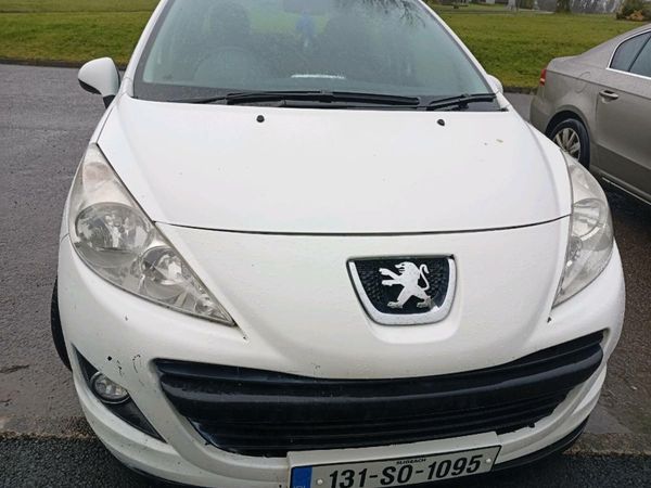 Peugeot 207 Hatchback, Diesel, 2013, White