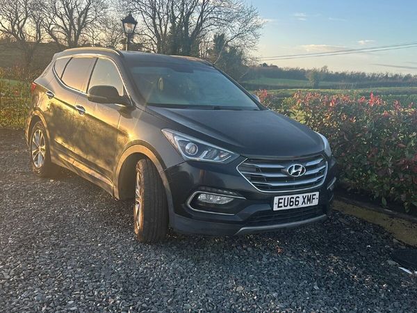 Hyundai Santa Fe SUV, Diesel, 2016, Black