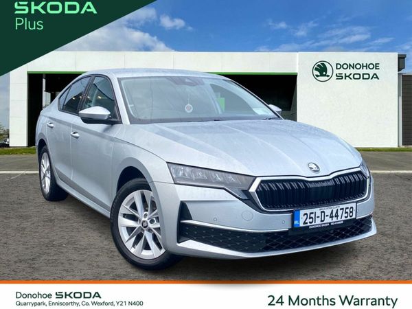 Skoda Octavia Saloon, Diesel, 2025, Silver
