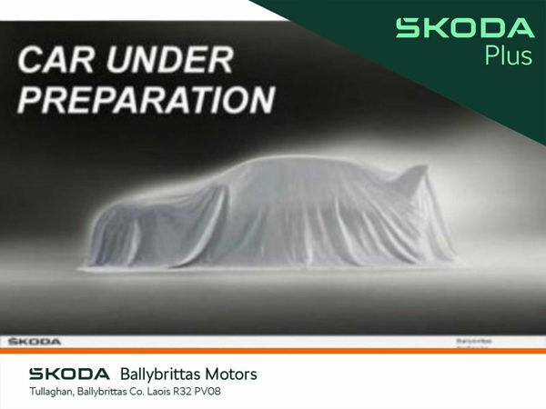 Skoda Karoq Estate, Diesel, 2023, White