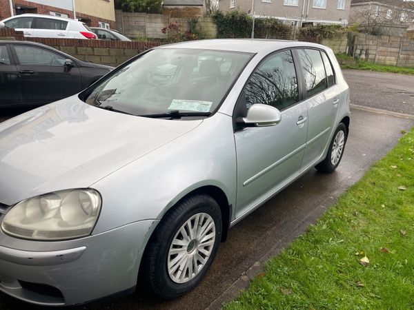 Volkswagen Golf Hatchback, Petrol, 2007, Silver