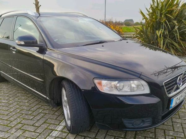Volvo V50 Estate, Diesel, 2012, Black