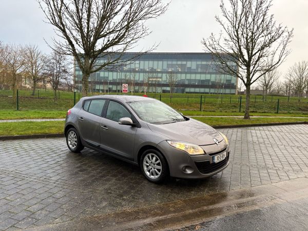 Renault Megane Hatchback, Diesel, 2010, Grey