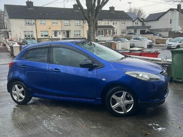 Mazda Demio MPV, Petrol, 2009, Blue