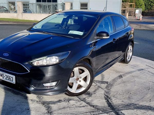 Ford Focus Hatchback, Diesel, 2015, Black